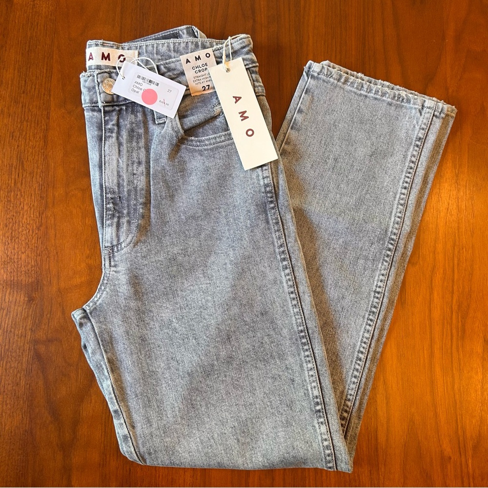 AMO Chloe Crop in Opal